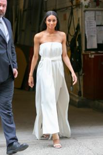 Ciara feet photo thumbnail