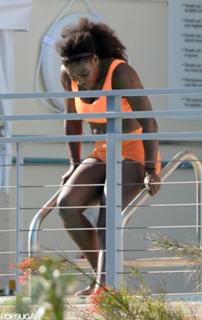 Serena Williams feet photo thumbnail