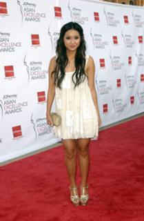Brenda Song feet photo thumbnail
