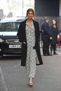 Ferne McCann feet photo thumbnail