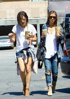 Lucy Hale feet photo thumbnail