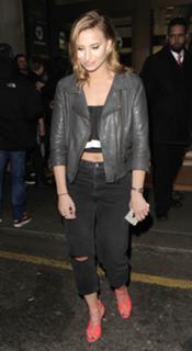 Ferne McCann feet photo thumbnail