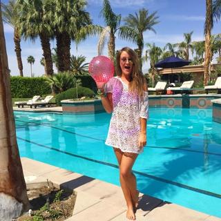 Jenna Ezarik feet photo thumbnail