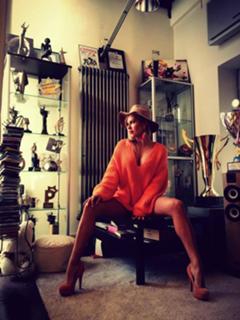 Dorota Rabczewska feet photo thumbnail