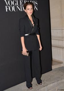 Emma Watson feet photo thumbnail