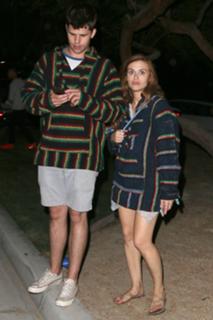 Holland Roden feet photo thumbnail
