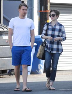 Lily Collins feet photo thumbnail