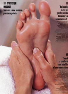 Cindy Crawford feet photo thumbnail