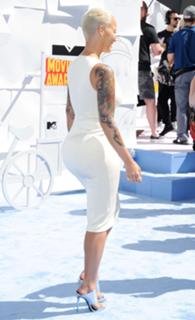 Amber Rose feet photo thumbnail
