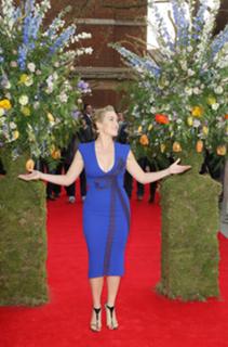 Kate Winslet feet photo thumbnail
