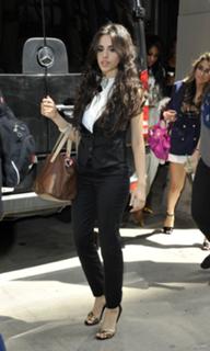 Camila Cabello feet photo thumbnail