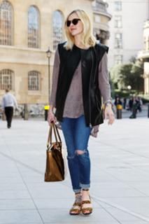 Fearne Cotton feet photo thumbnail