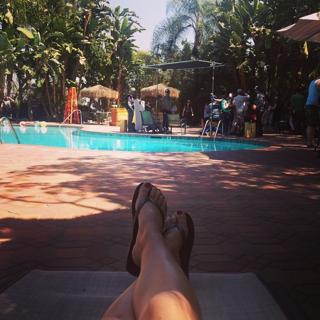 Angela Kinsey feet photo thumbnail