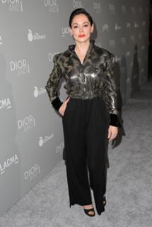 Rose McGowan feet photo thumbnail