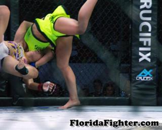 Paige VanZant feet photo thumbnail