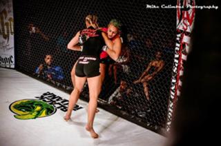 Paige VanZant feet photo thumbnail