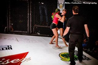 Paige VanZant feet photo thumbnail