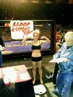 Paige VanZant feet photo thumbnail
