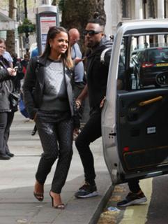 Christina Milian feet photo thumbnail