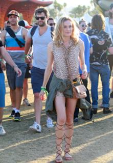 Diane Kruger feet photo thumbnail