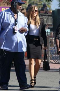 Ronda Rousey feet photo thumbnail