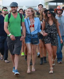 Diane Kruger feet photo thumbnail