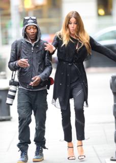 Kelly Bensimon feet photo thumbnail