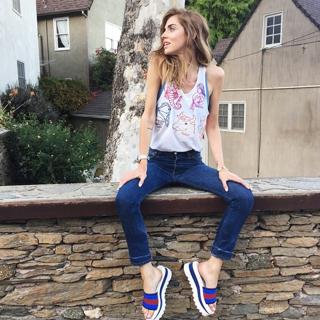 Chiara Ferragni feet photo thumbnail