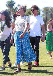 Busy Philipps feet photo thumbnail