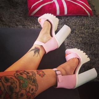 Jessica-Jane Stafford feet photo 4