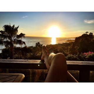 Ana de Armas feet photo thumbnail