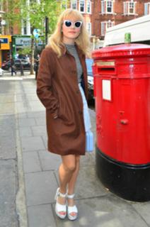 Pixie Lott feet photo thumbnail