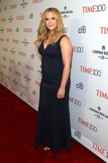 Amy Schumer feet photo thumbnail