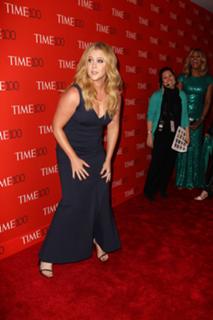 Amy Schumer feet photo thumbnail