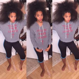 Angela Simmons feet photo thumbnail