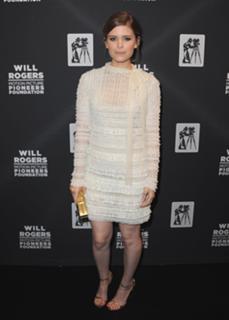 Kate Mara feet photo thumbnail
