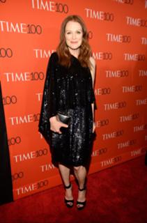 Julianne Moore feet photo thumbnail
