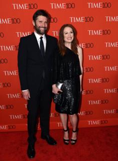 Julianne Moore feet photo thumbnail