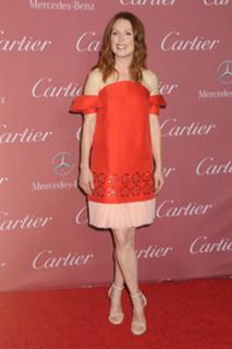 Julianne Moore feet photo thumbnail