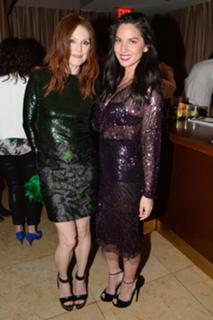 Julianne Moore feet photo thumbnail
