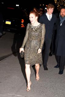 Julianne Moore feet photo thumbnail