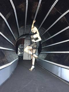 Dorota Rabczewska feet photo thumbnail