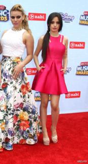 Camila Cabello feet photo thumbnail