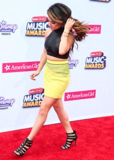 Becky G feet photo thumbnail