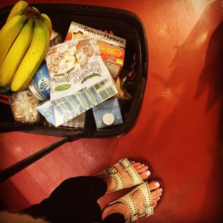 Lisa Snowdon feet photo thumbnail