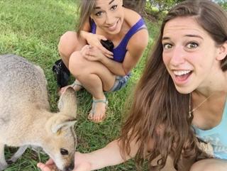 Colleen Ballinger feet photo thumbnail