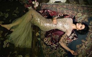 Deepika Padukone feet photo thumbnail