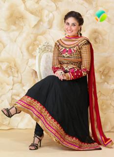 Kareena Kapoor feet photo thumbnail