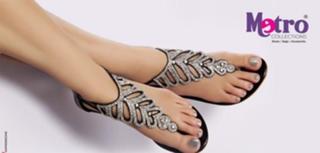 Kareena Kapoor feet photo thumbnail