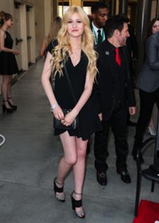 Katherine McNamara feet photo thumbnail